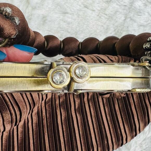 Silk Satin Evening Handbag Retro Vintage with Pearl like Handle - Picture 6 of 12